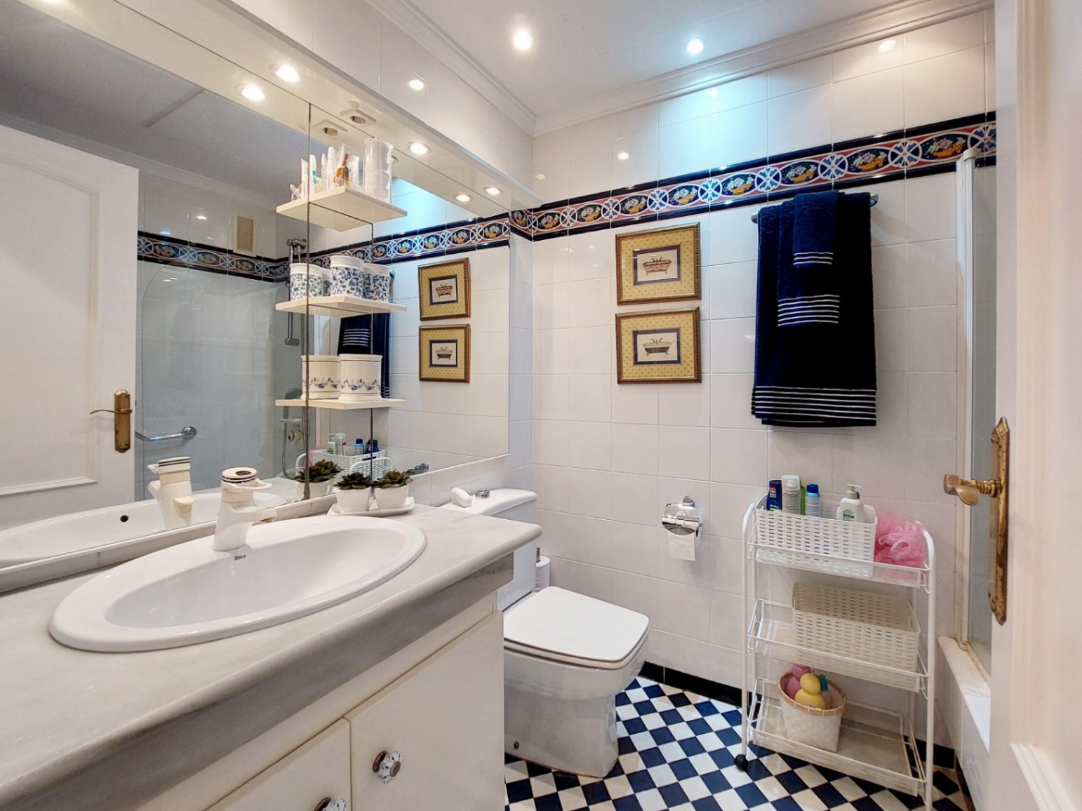 Apartment till försäljning i Denia, Alicante