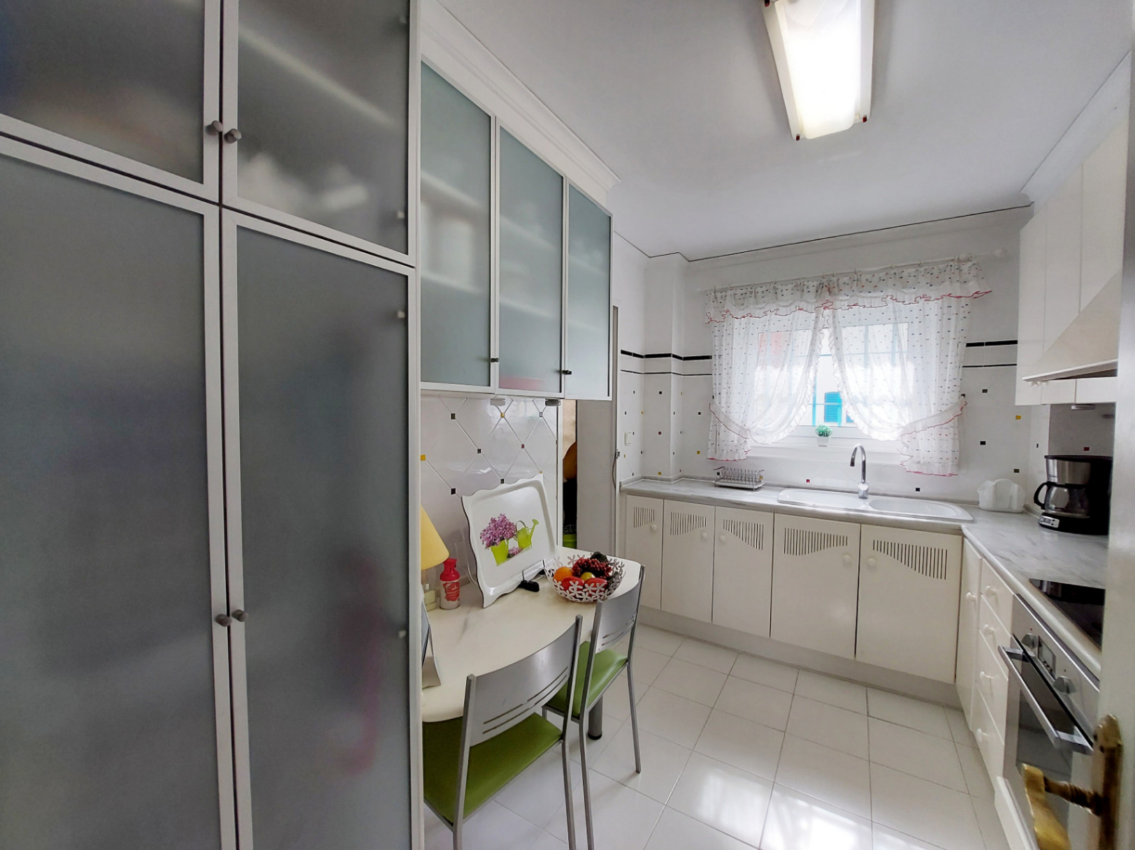 Apartment till försäljning i Denia, Alicante